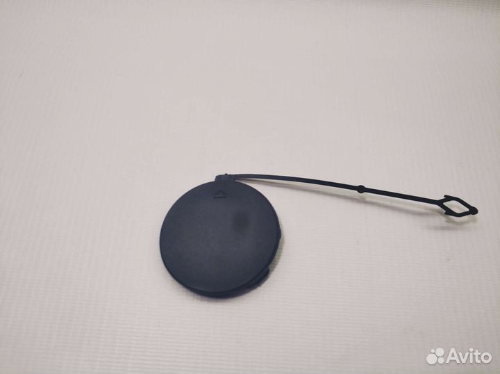 Заглушка петли буксировочной BMW X5 E70 пер.прав