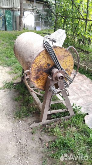 Бетономешалка лопастная