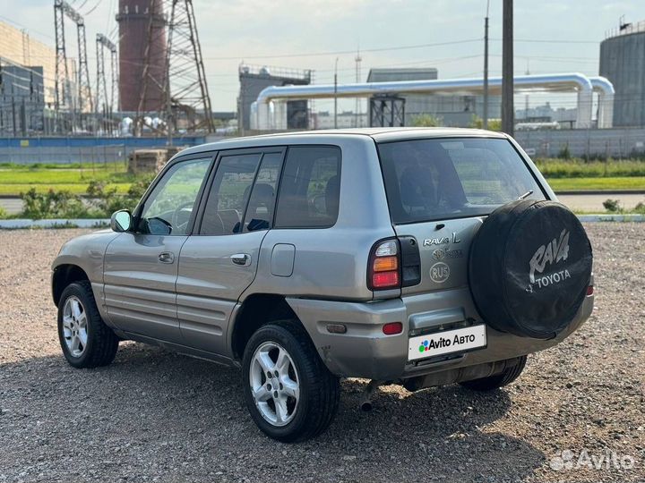 Toyota RAV4 2.0 МТ, 1999, 211 000 км