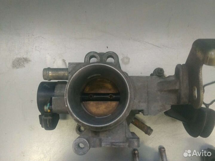 Дроссельная заслонка vitz platz