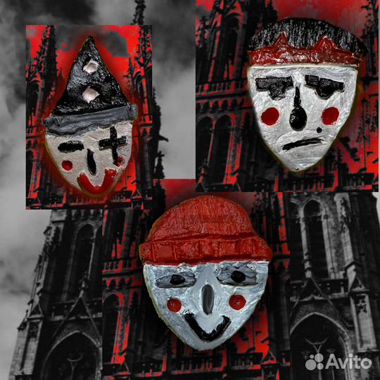 Значки из серии «Красно-серый город»,7, 8 и 9