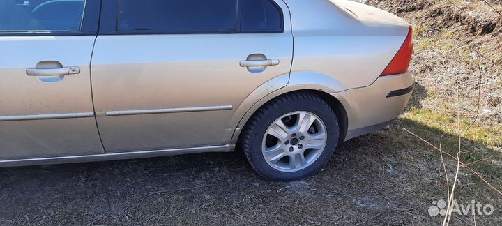 Ford Mondeo 2.0 AT, 2004, 270 000 км