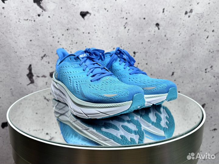 Hoka Clifton 8