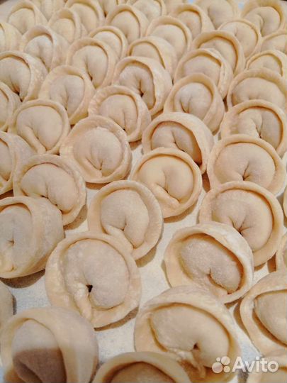 Пельмени ручной лепкии и прочая еда