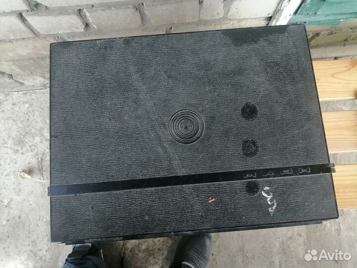 Катушечный магнитофон