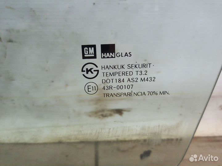 Стекло переднее левое Шевроле Авео Т250