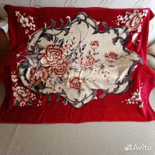 Велюровый плед (покрывало) новый в упаковке