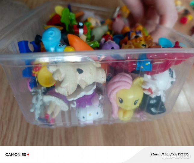 Киндер сюрприз игрушки