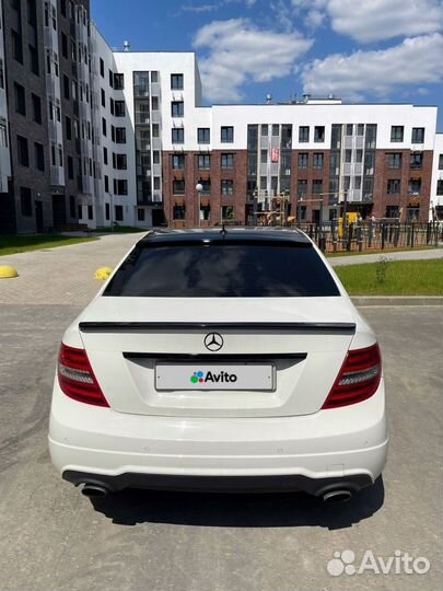 Mercedes-Benz C-класс 1.8 AT, 2011, 126 000 км