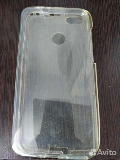 Чехлы на телефон разные