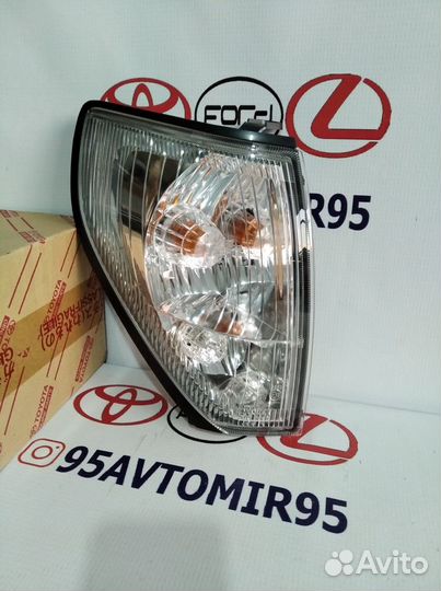 Toyota Land Cruiser Prado правый габарит