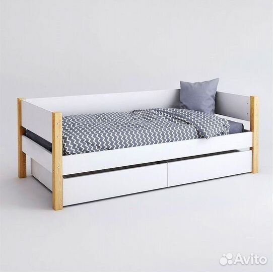 Детская кровать стол