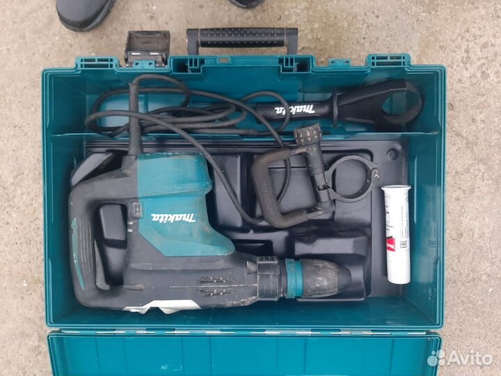 Перфоратор makita HR4003C