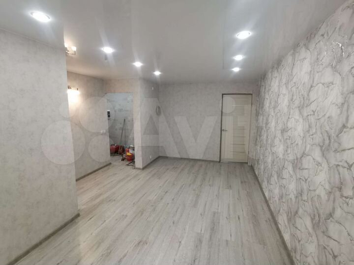 2-к. квартира, 43 м², 3/4 эт.