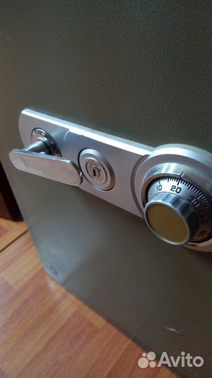 Вскрытие авто, замков, сейфов