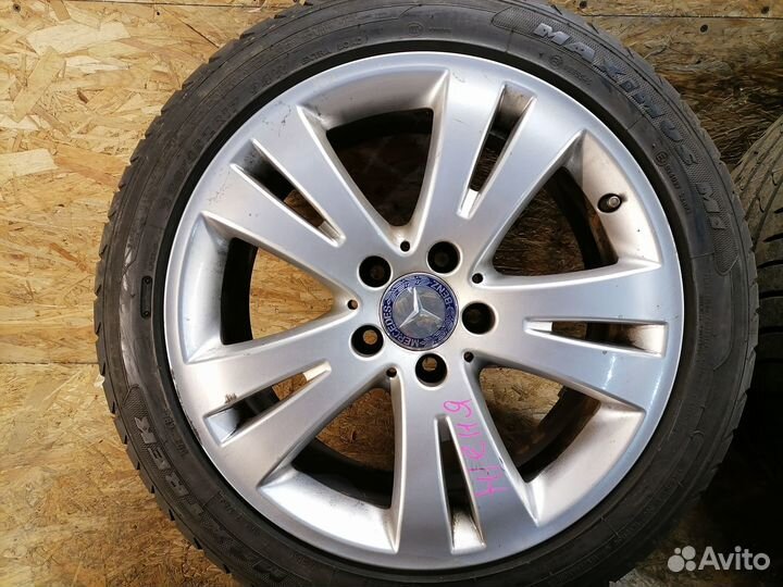 Комплект колес R17 Mersedes Benz W204 borbet