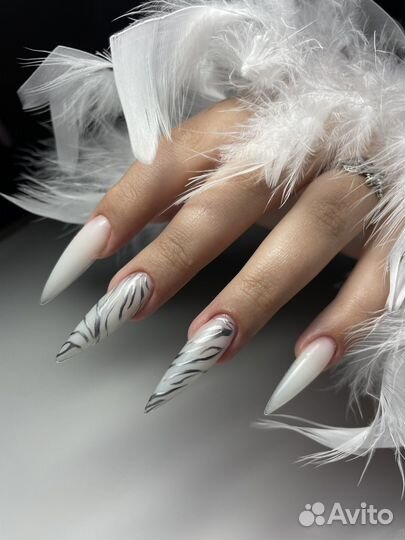 Мастер маникюра