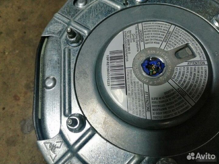 Подушка безопасности в руль Renault Logan