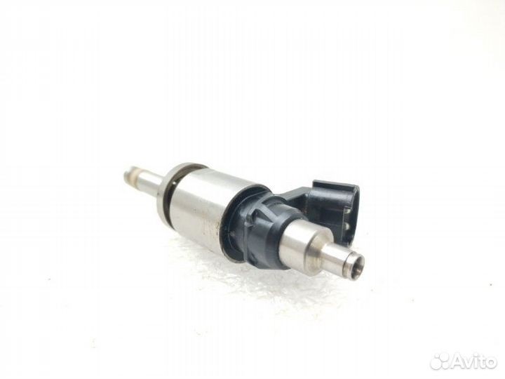 Форсунка топливная Mazda 3