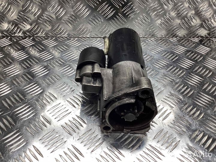 Стартер Volkswagen Passat