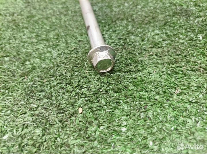 Болт (мото) honda today