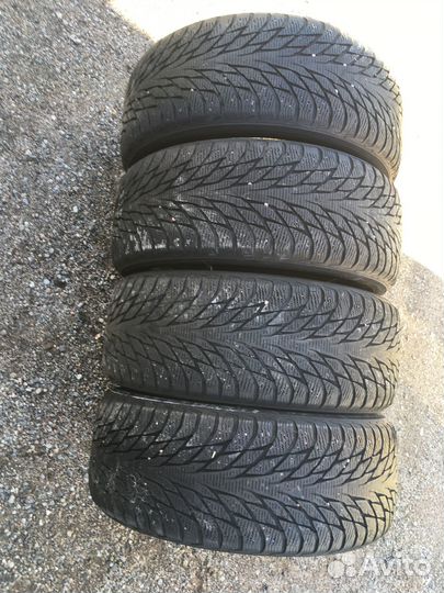 Nokian Tyres Hakkapeliitta R2 235/55 R17