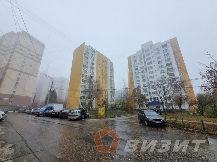 Помещение под медицинскую клинику с парковкой