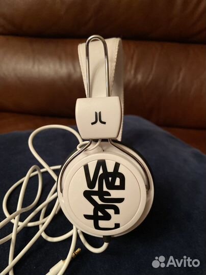 Наушники WeSC