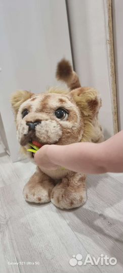 Лев Симба от furreal friends
