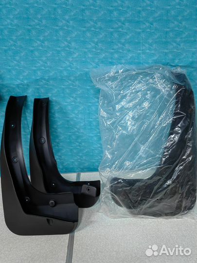 Брызговики BMW X3 E83