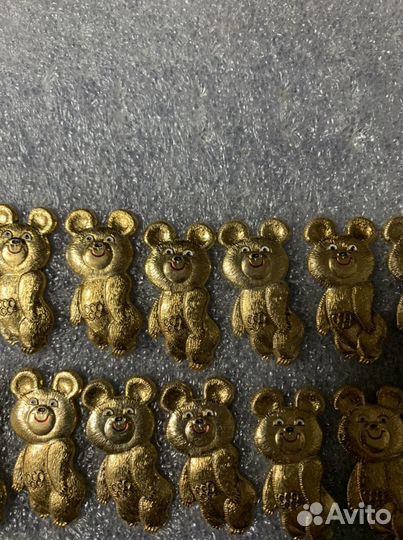 Значок олимпийский мишка