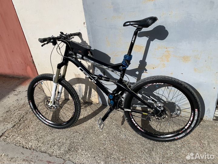 Велосипед GT force 2.0