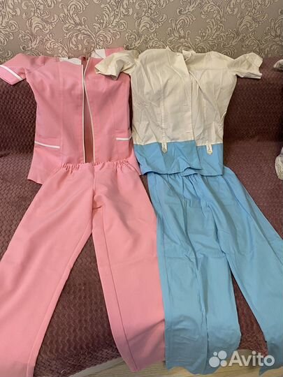 Медицинский костюм женский размер 42