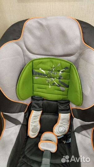Детское авто кресло на металлическом каркасе