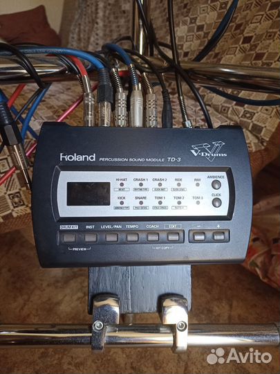 Модуль электронных барабанов Roland TD 3