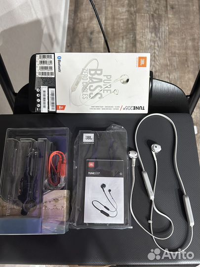 Беспроводные наушники jbl tune 205bt