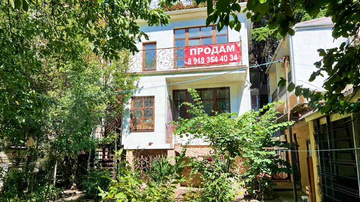 Коттедж 142 м² на участке 1 сот.