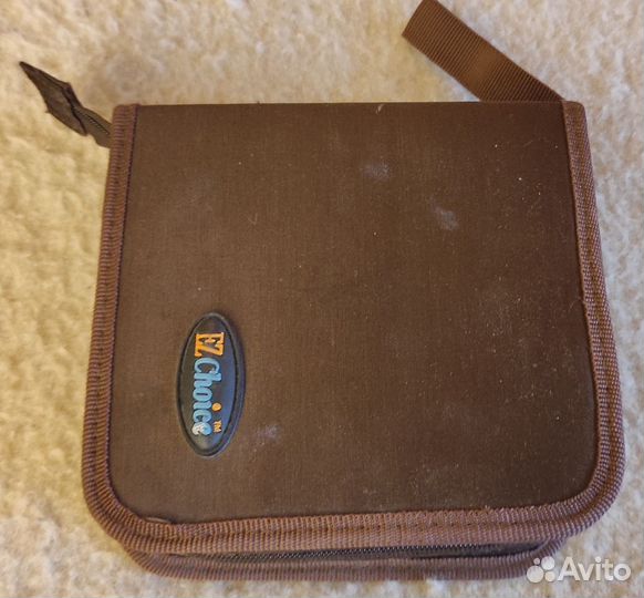 Сумка для CD дисков + много игр на PS1, PC