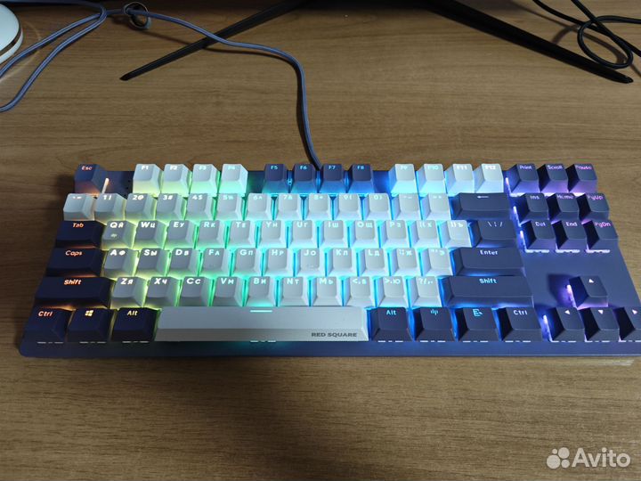 Кастомная red square keyrox tkl g3ms purple