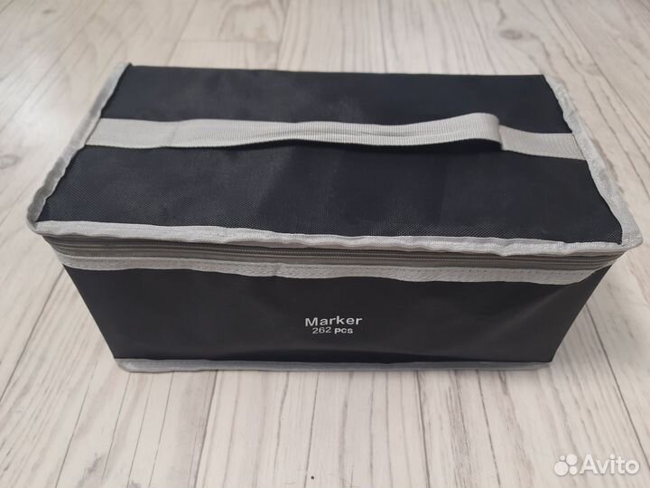 Маркеры двухсторонние - 261 шт. + Blender
