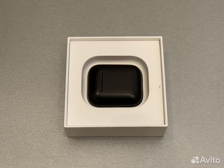 Оригинальные чёрные AirPods 2