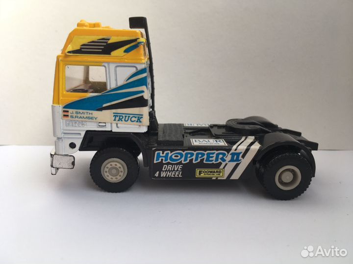 Вольво Volvo F 1225 1982 Autocraft Cararama 1:64