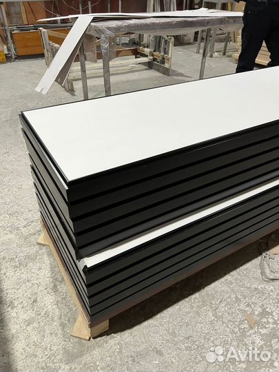 Скрытые межкомнатные двери в наличии