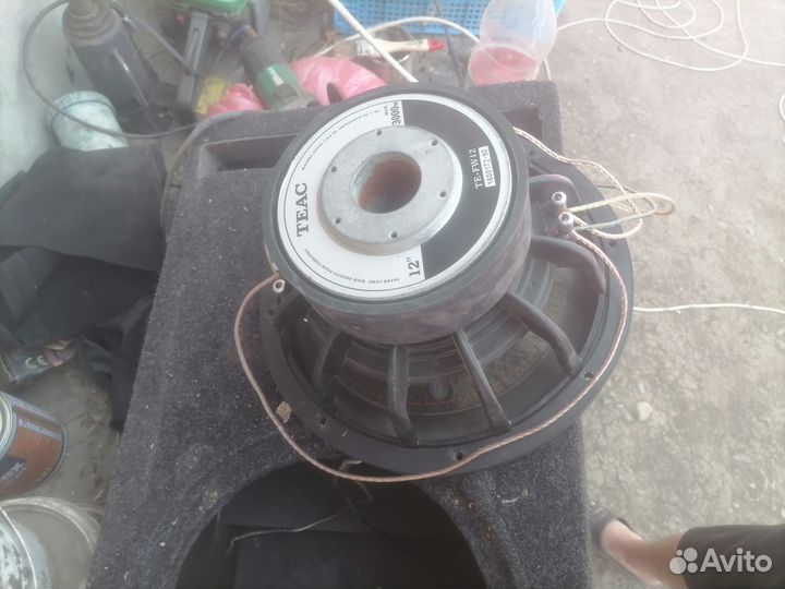 Сабвуфер с коробом