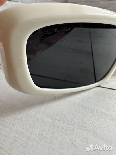 Солнцезащитные очки Balenciaga