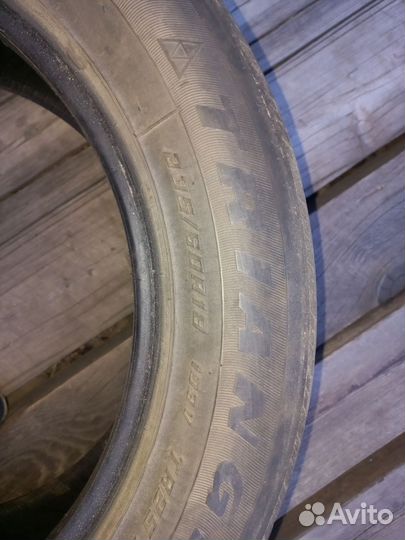 Triangle TR257 235/60 R18