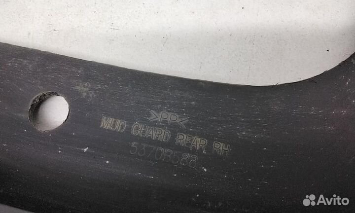 Брызговик задний правый Mitsubishi Pajero Sport 3