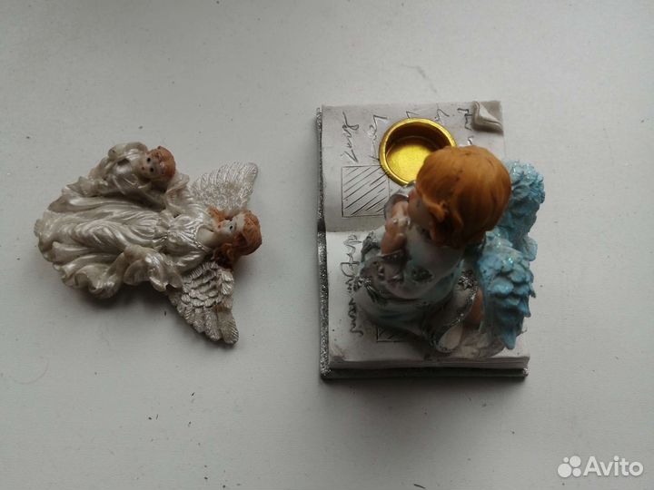 Ангел с подсвечником