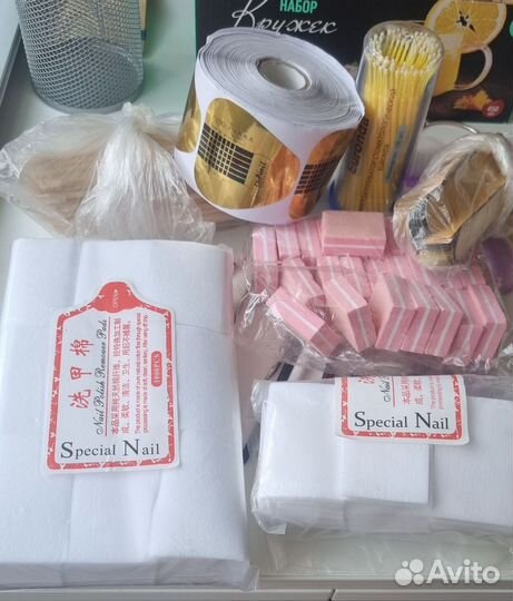 Для наращивания ногтей