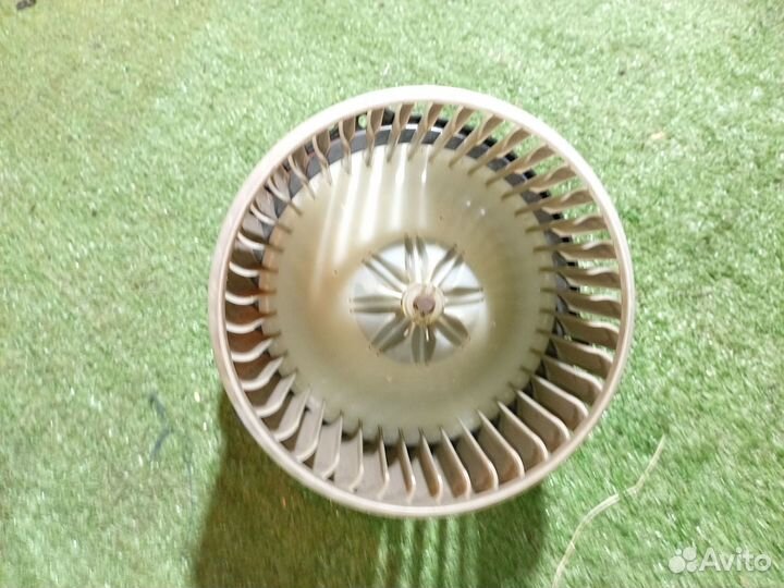 Мотор отопителя салона (Моторчик печки) Toyota Vol